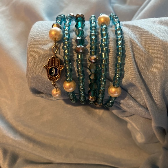 Crystal Memory bracelet and earring set! - Picture 9 of 13